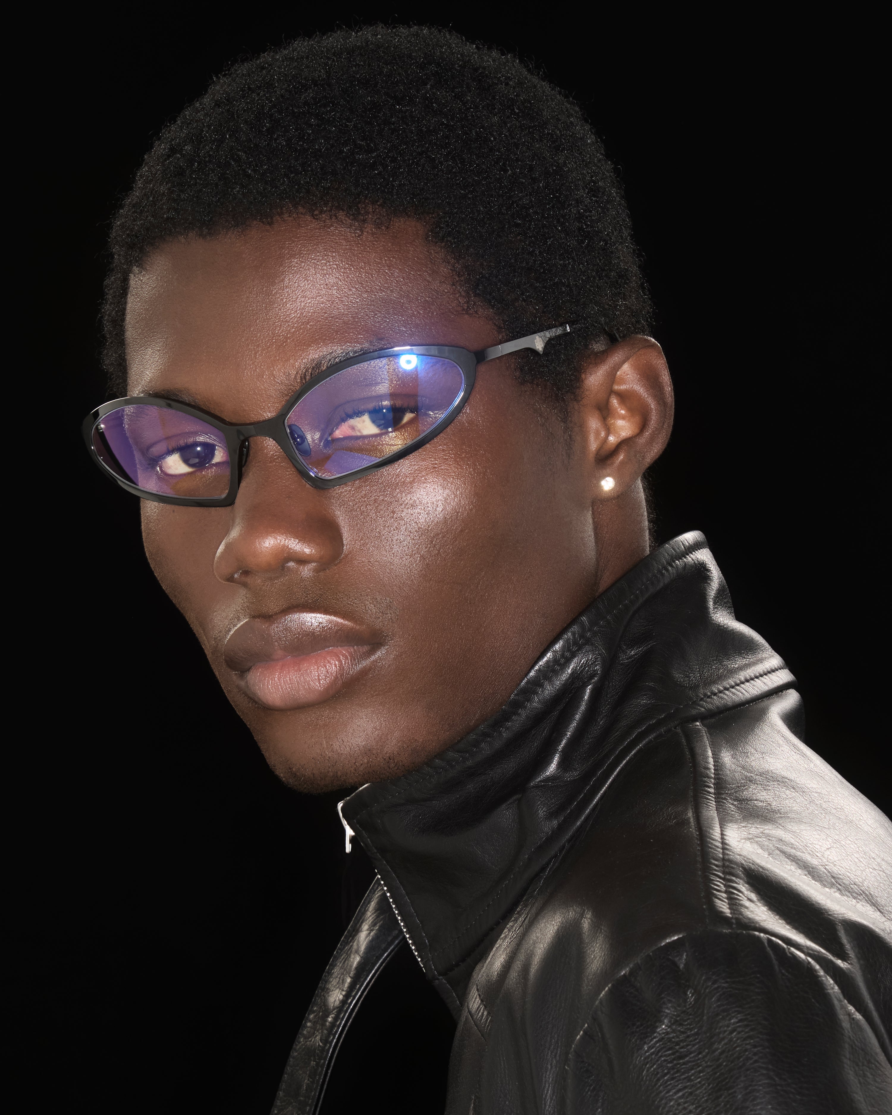 SEKRETAR TITANIUM GLASSES - BLACK